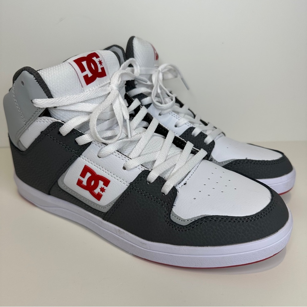 DC Cure Hi Top Skate Sneakers Men’s Size 10.5 White Black Red NWOT